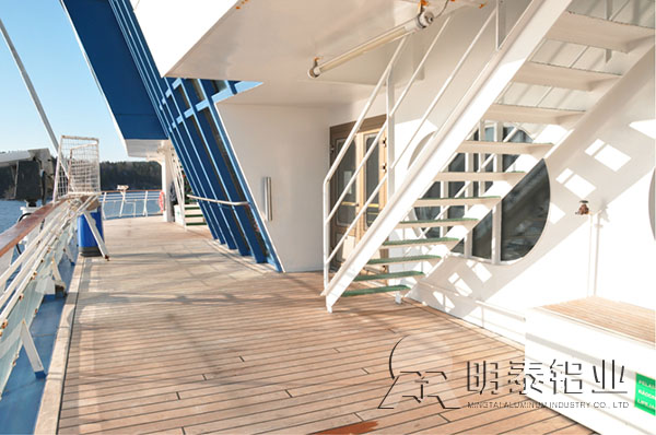 508691香蕉视频网站用于甲板