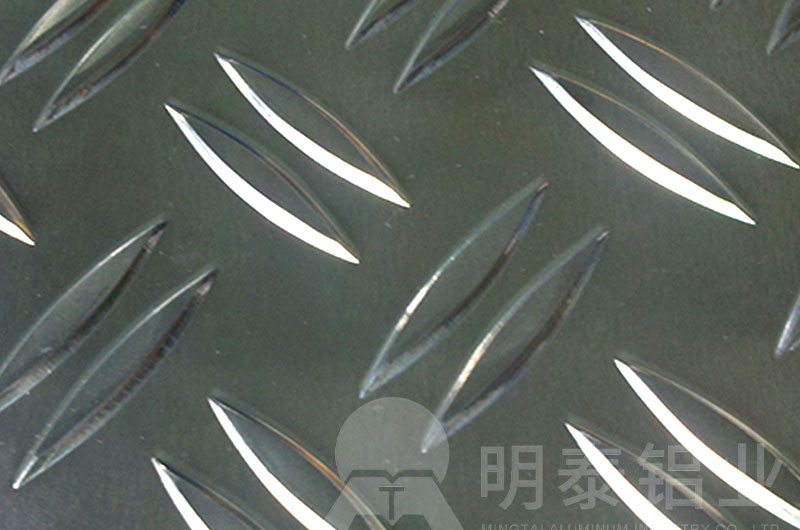 两条筋花纹91香蕉视频网站